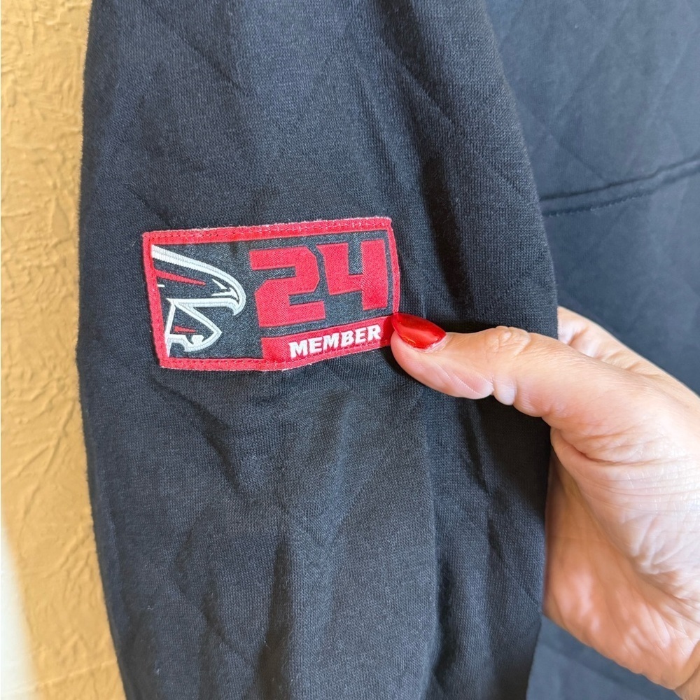 NFL Atlanta Falcons Black Quilted 1/4 Snap Pullover Sweatshirt Size XL - Picture 2 of 5